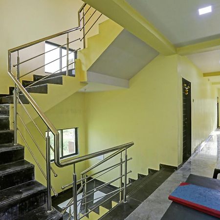 Hotel O Om Sai Residency Lodging And Boarding Taloje Budrukh Exterior foto